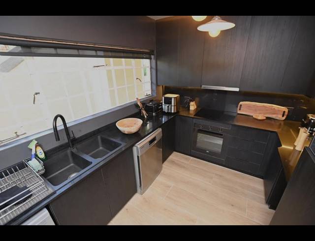 2 BEDROOM PROPERTY TO RENT IN BRYANSTON